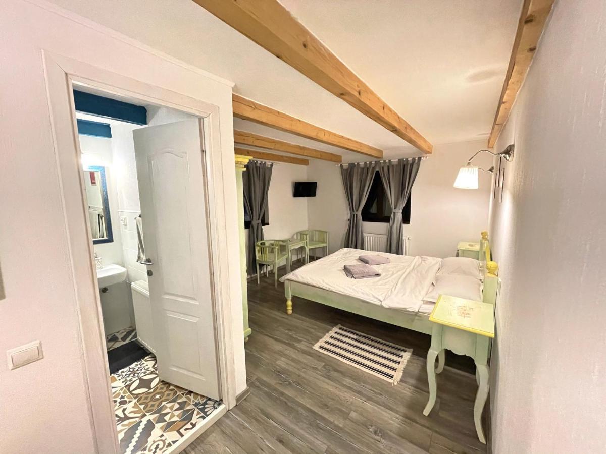 Cabana Din Groapa Frumoasa Rîşnov Exteriör bild