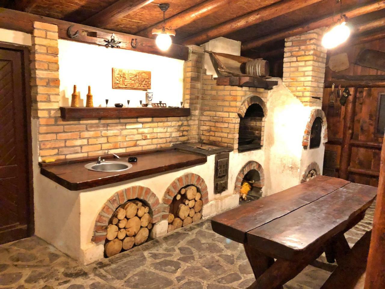 Cabana Din Groapa Frumoasa Rîşnov Exteriör bild